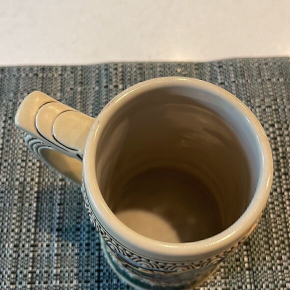 Coors brewing Company Brazil  1990 edition raised ceramic beer mug 1935 print - Picture 6 of 7